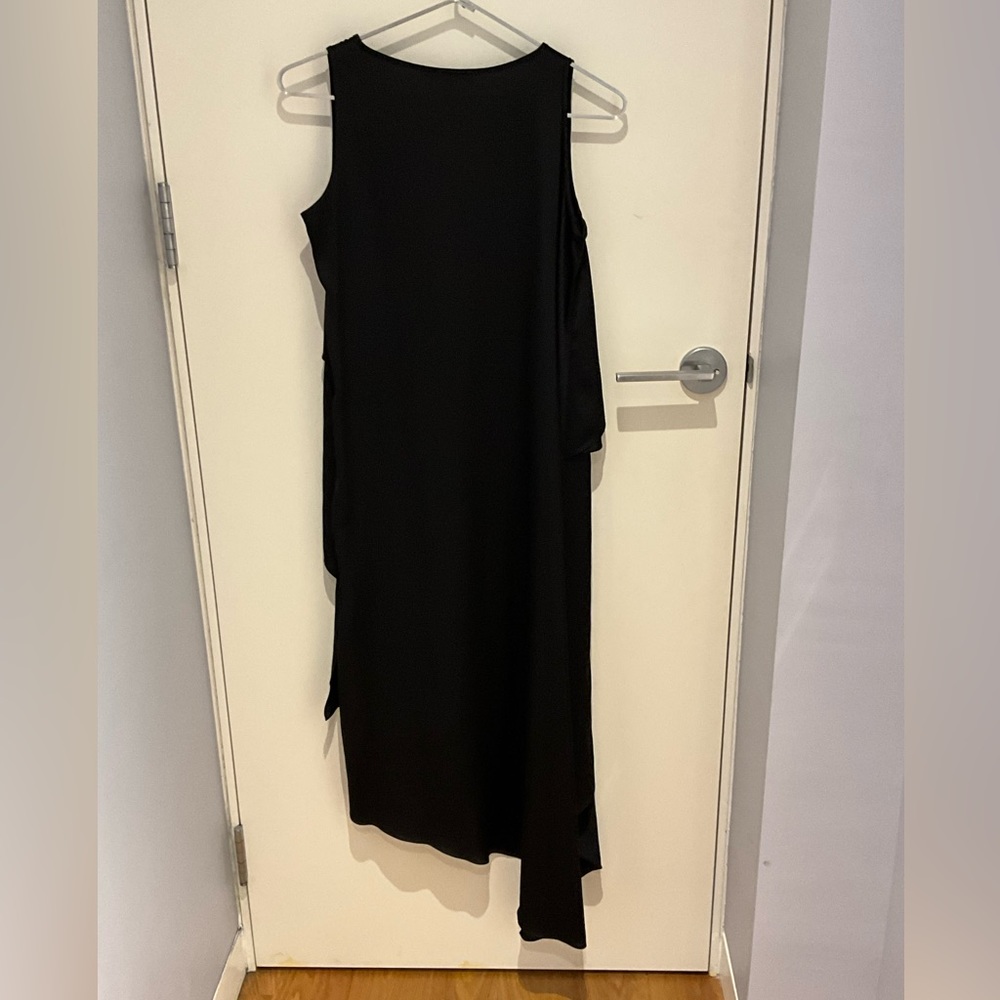 BCBG Asymmetrical dress - Picture 5 of 6